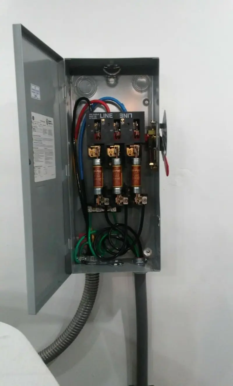 Three-phase disconnect switch installed for Electrical Wiring & Rewiring in Cedarville